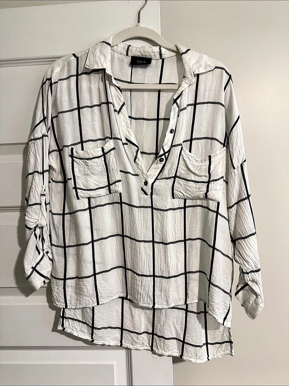 Vici Women's Checkered Half Button Down - White & Black
